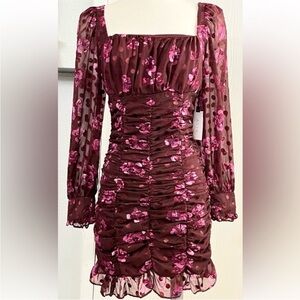 Astr The Label Rosalee Burgundy Pink Floral Ruched Long Sleeve Mini Dress Sz S